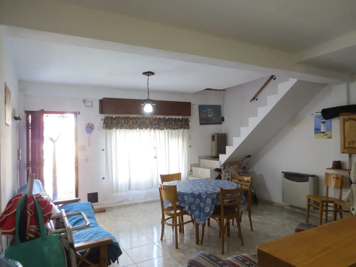 Dúplex con Balcones y Patio Privado – Calle 14 N°155, Las Toninas - Imagen 13