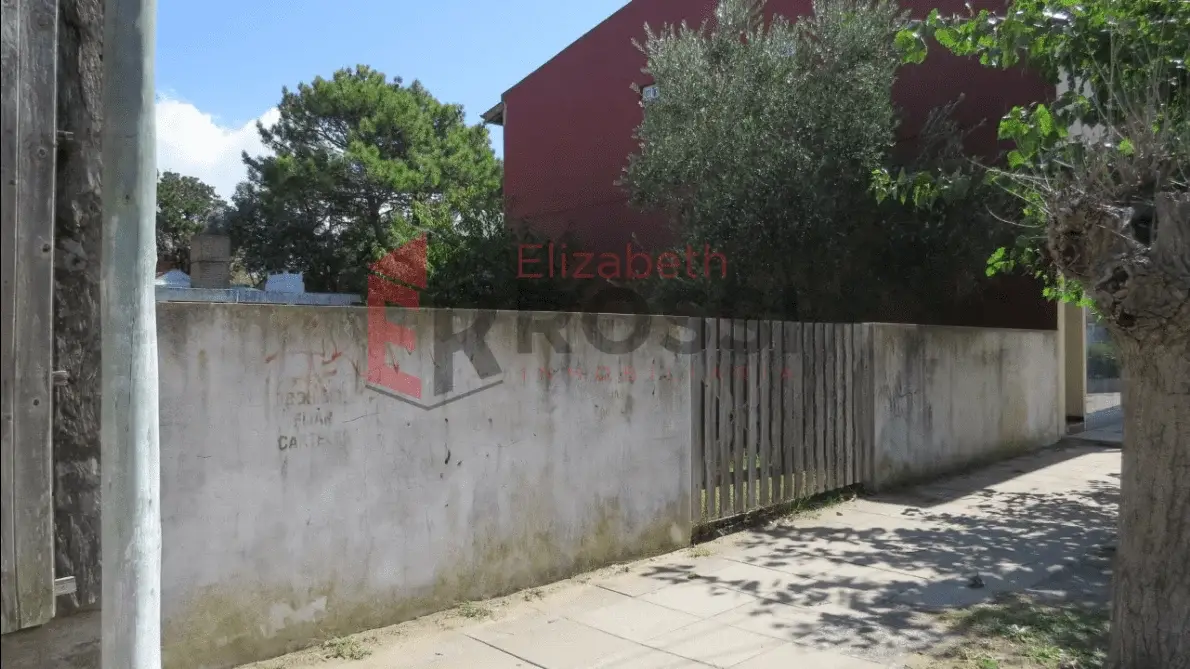 ¡Lote sobre Avenida Comercial a Metros del Centro! – Calle 7 e/ 44 y 46, Las Toninas - Imagen 2