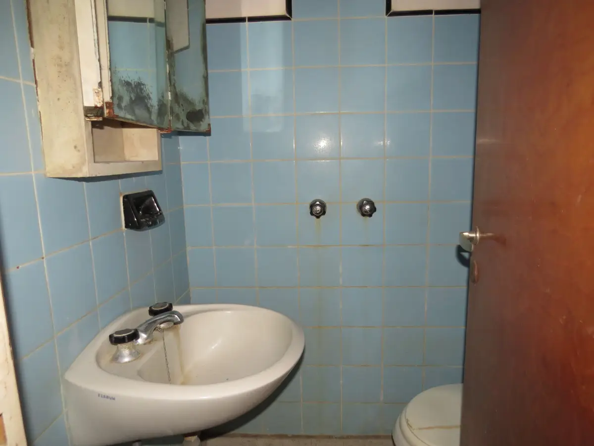 Monoambiente con Vista a la Peatonal y Cercanía al Mar – Calle 1 N°1653, UF 25, Las Toninas - Imagen 1