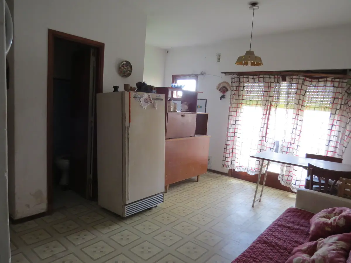 Monoambiente con Vista a la Peatonal y Cercanía al Mar – Calle 1 N°1653, UF 25, Las Toninas - Imagen 4