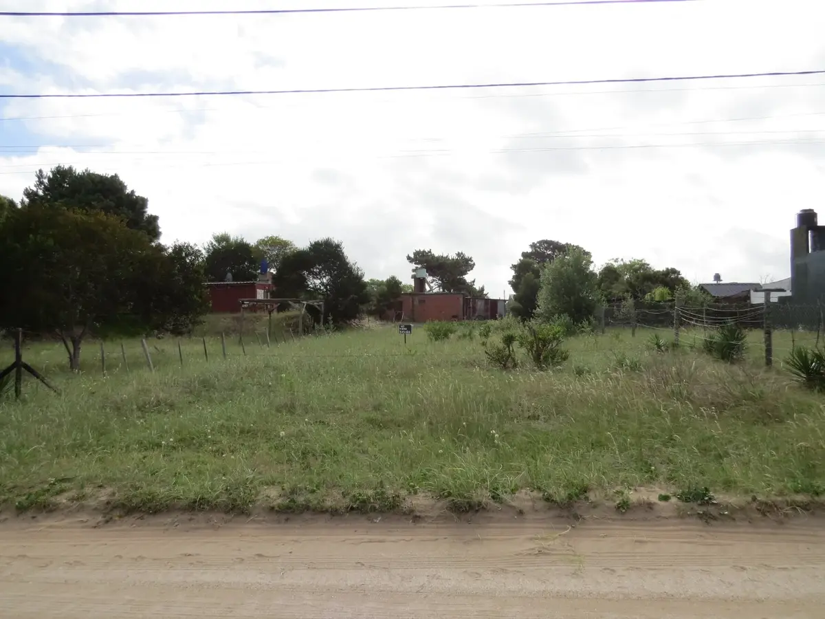 Amplio terreno listo para construir – Calle 9 entre 8 y 10, Las Toninas