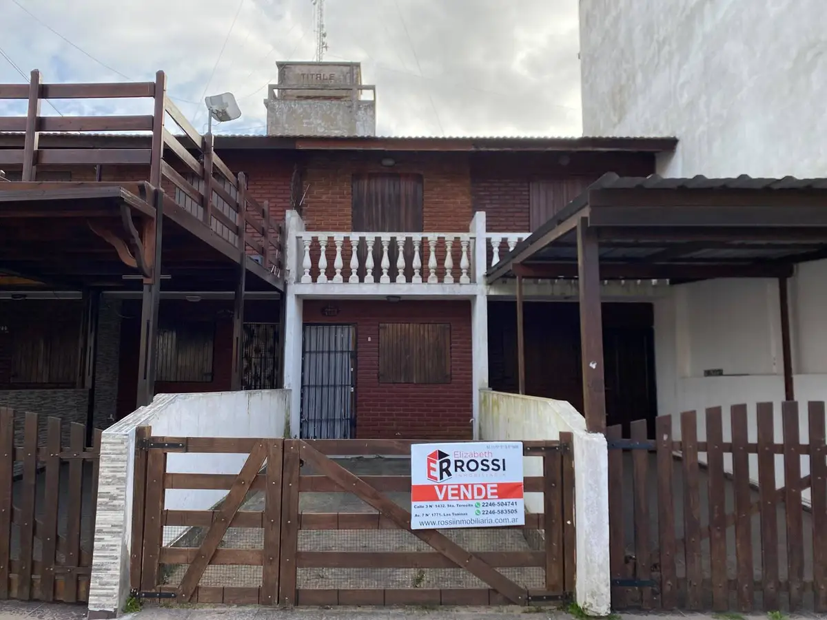 Dúplex sobre avenida comercial – Zona Centro, Las Toninas