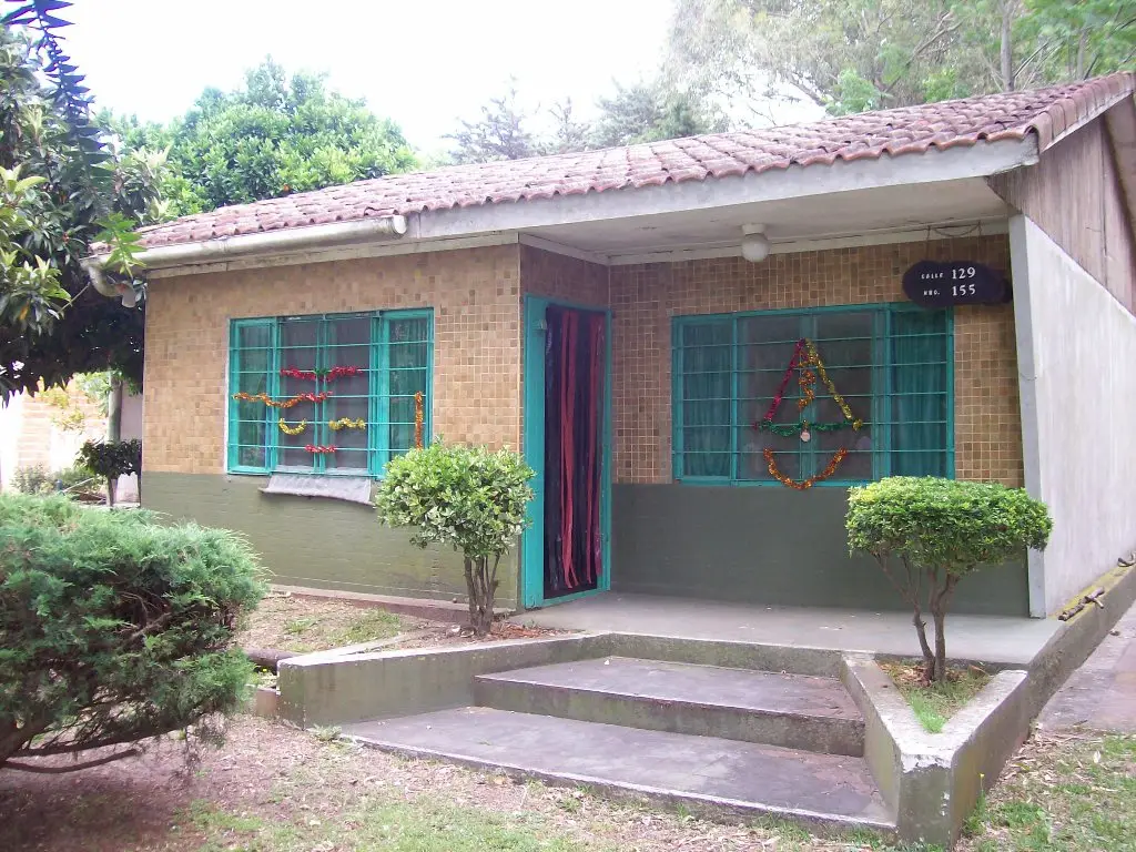 Casa en Venta – Calle 129 Nº 155 e/ 102 y 103, Santa Teresita