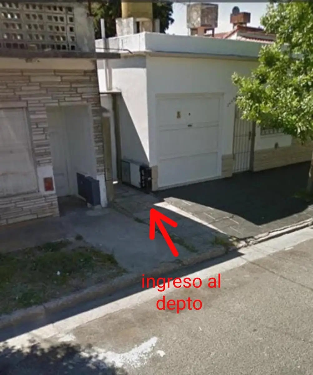 Casa en Venta – Calle 6 e/ 41 y 42, Santa Teresita - Imagen 1