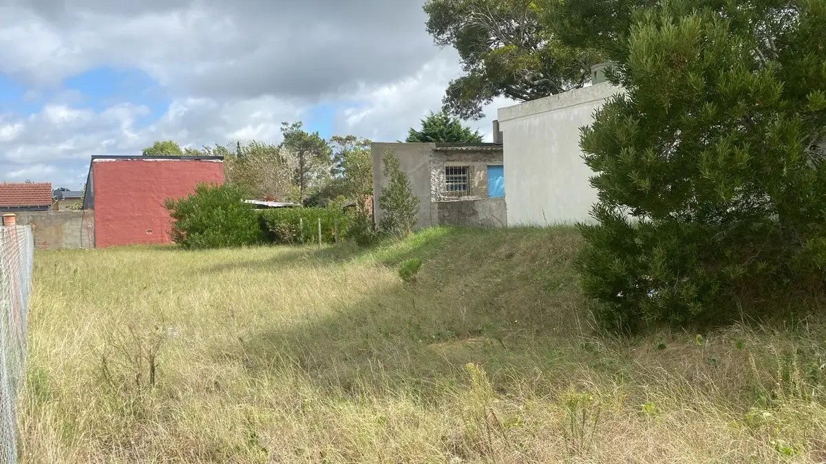 ¡Lote amplio en excelente zona! – Calle 11 e/ 22 y 24, Las Toninas - Imagen 1