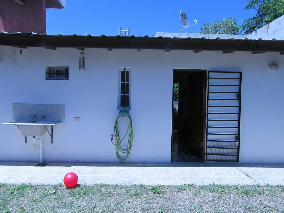 ¡Casa tipo PH con gas natural! – Calle 22 N° 297, Las Toninas - Imagen 10
