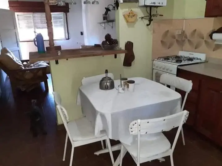 Casa con hermoso patio – Calle 19 n°1590,Las Toninas - Imagen 9