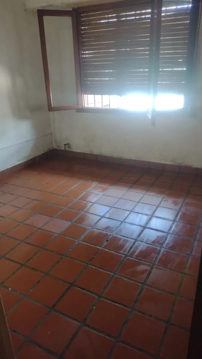 Casa en Venta – Calle 36 N° 854 e/ 8 y 9, Santa Teresita - Imagen 3