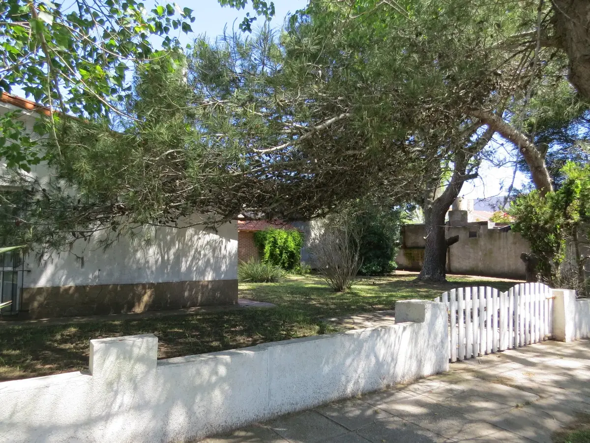 ¡CASA CON QUINCHO Y DEPARTAMENTO! –CALLE 3 N° 1789 , Las Toninas - Imagen 18