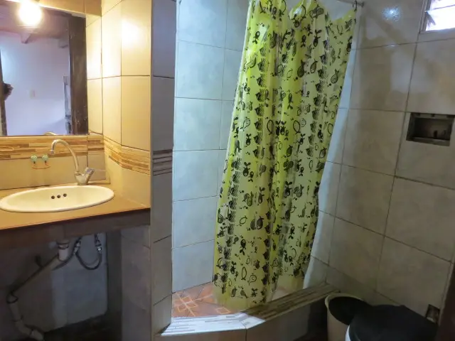 COMPLEJO DE PROPIEDADES – OPORTUNIDAD DE INVERSIÓN CON RENTA ASEGURADA 📍 Calle 19 N°1751, Las Toninas (zona residencial a media cuadra de la avenida principal) - Imagen 2