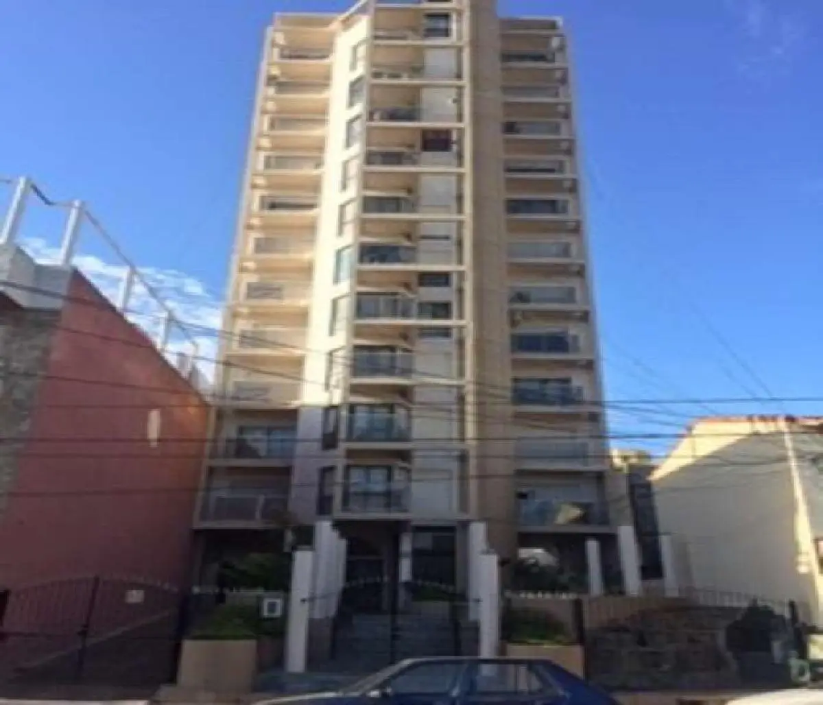 Departamento 2 Ambientes con Cochera y Balcón – Calle 36 N° 248, Santa Teresita