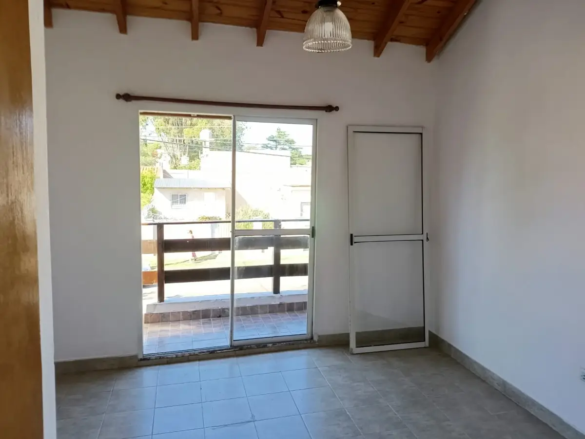 Dúplex en Hermosa Ubicación – Calle 39 e/ 6 y 7, Santa Teresita - Imagen 9