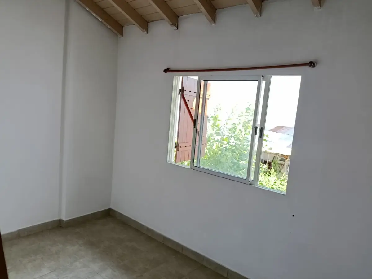 Dúplex en Hermosa Ubicación – Calle 39 e/ 6 y 7, Santa Teresita - Imagen 11