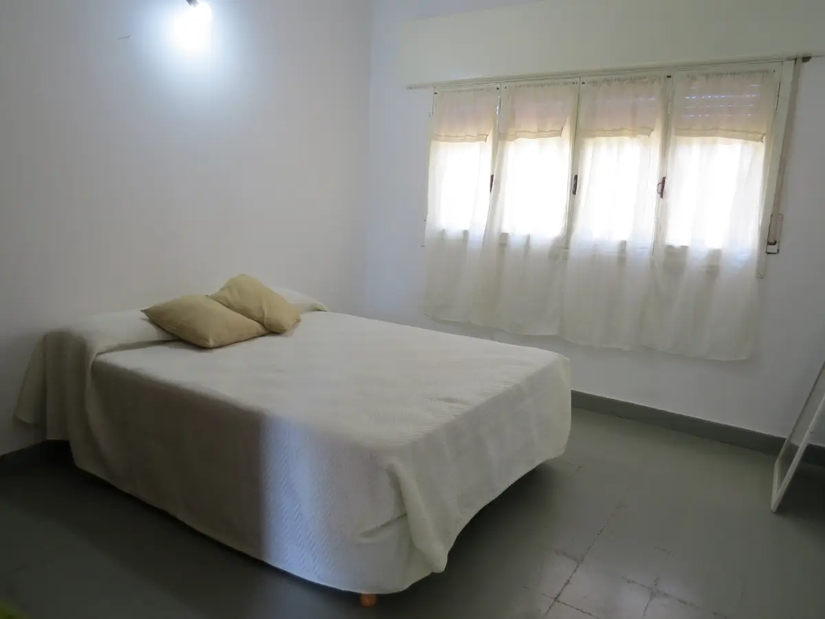 🌴 Casa amplia con quincho y gran capacidad – Zona cercana al mar, Las Toninas - Imagen 1