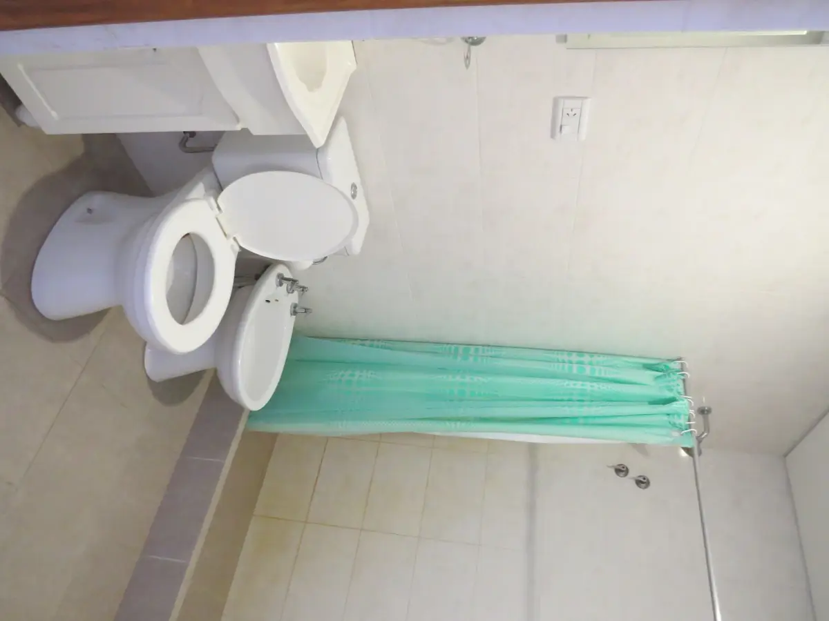 🏡 Dúplex cómodo a 3 cuadras del mar – Av. 7 N°2079 UF 1, Las Toninas - Imagen 8
