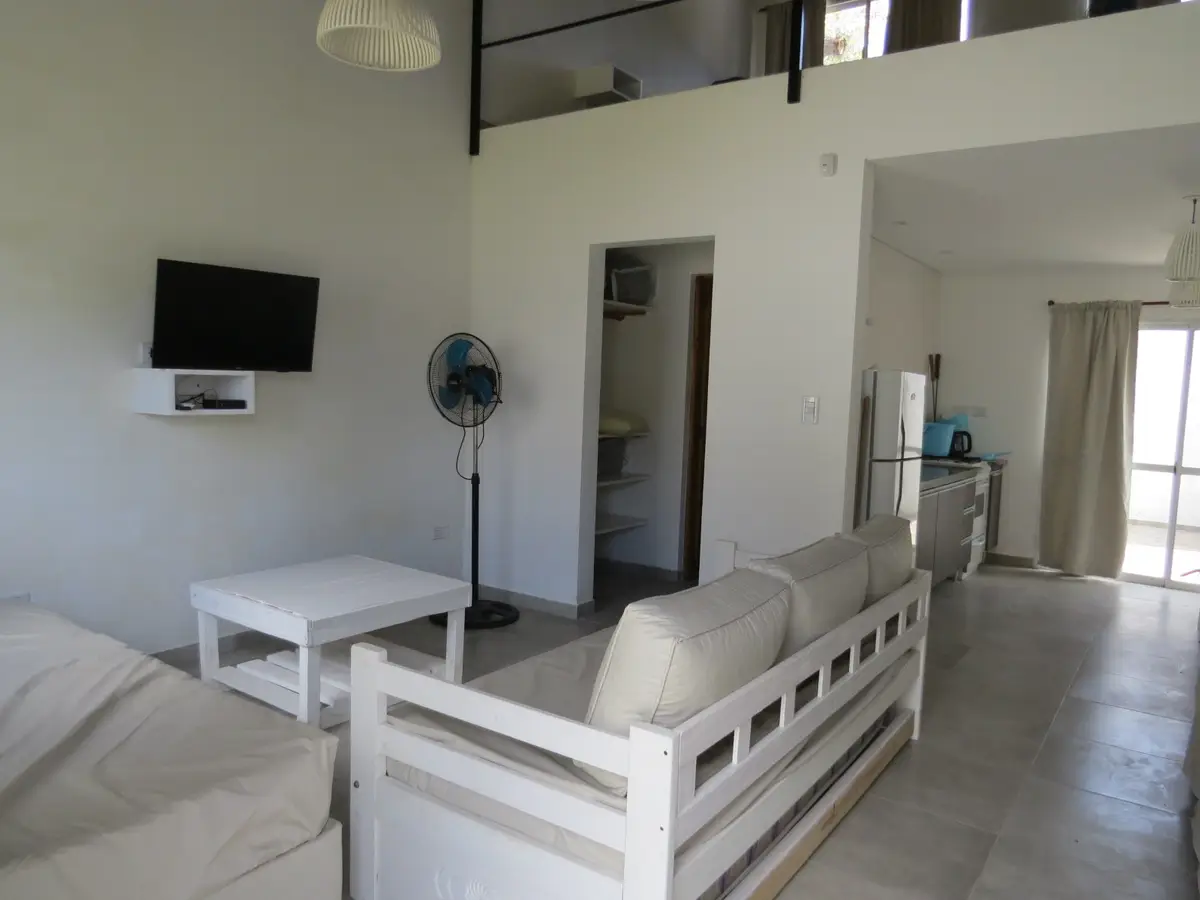 🏡 Departamento con patio – Av. 7 N°2079 UF4, Las Toninas - Imagen 4