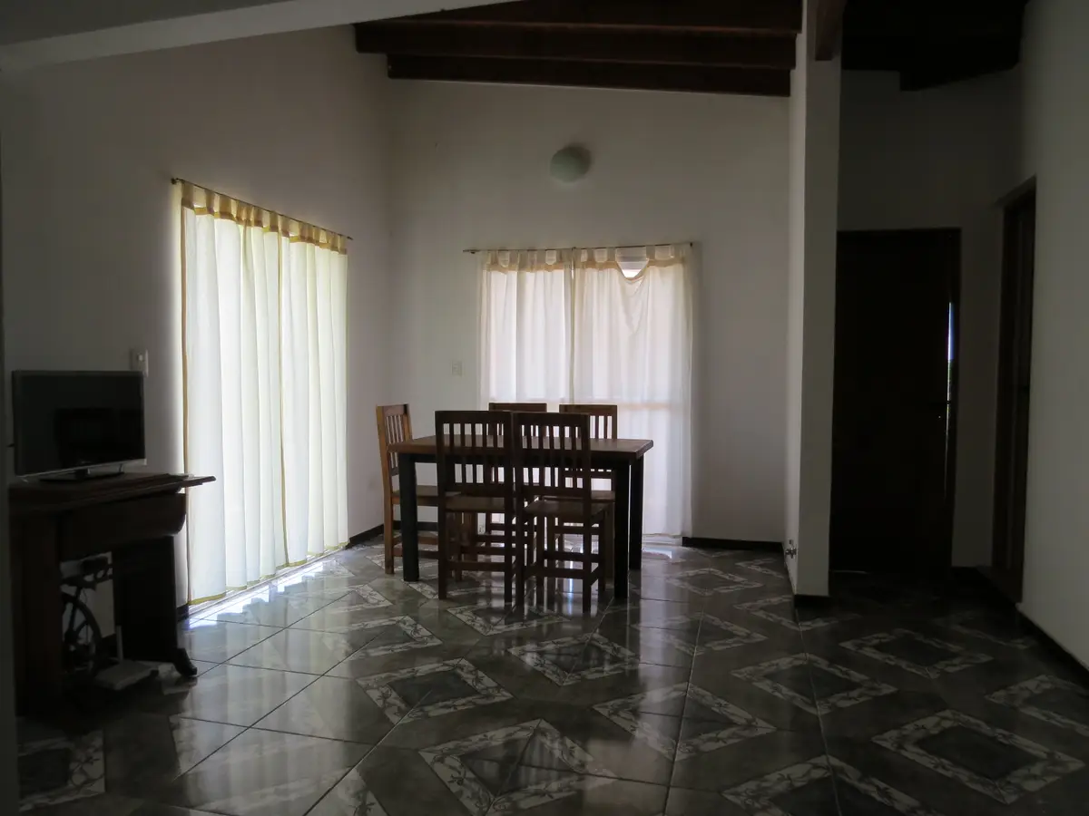 🏡 Dúplex con patio y parrilla – Calle 38 N°420 dto 2, Las Toninas - Imagen 5