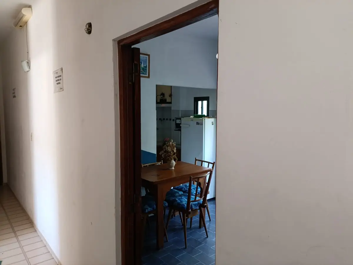 Departamento con patio, parrilla y garaje - Costanera N°1867 - Imagen 1