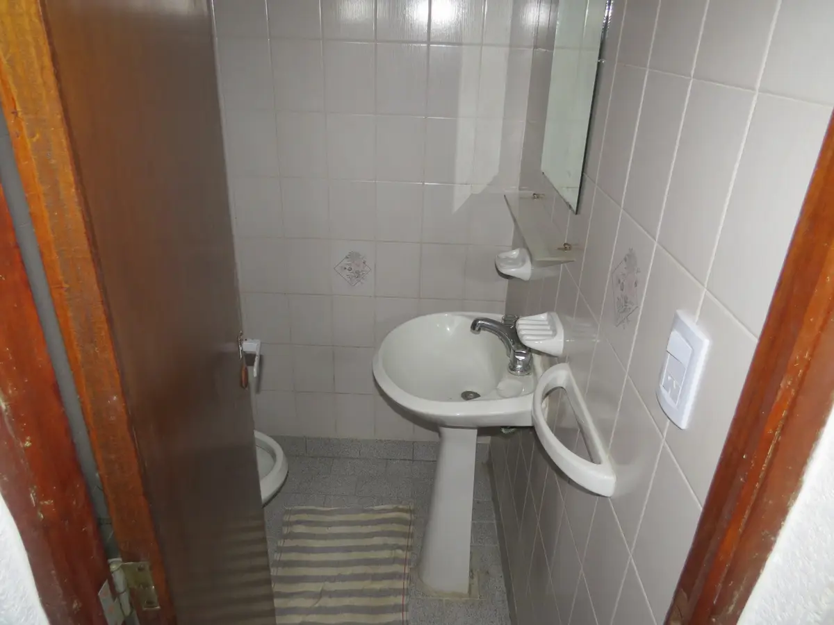 Dúplex con balcón y parrilla – Calle 3 N°1098 Dto 3, Las Toninas - Imagen 8