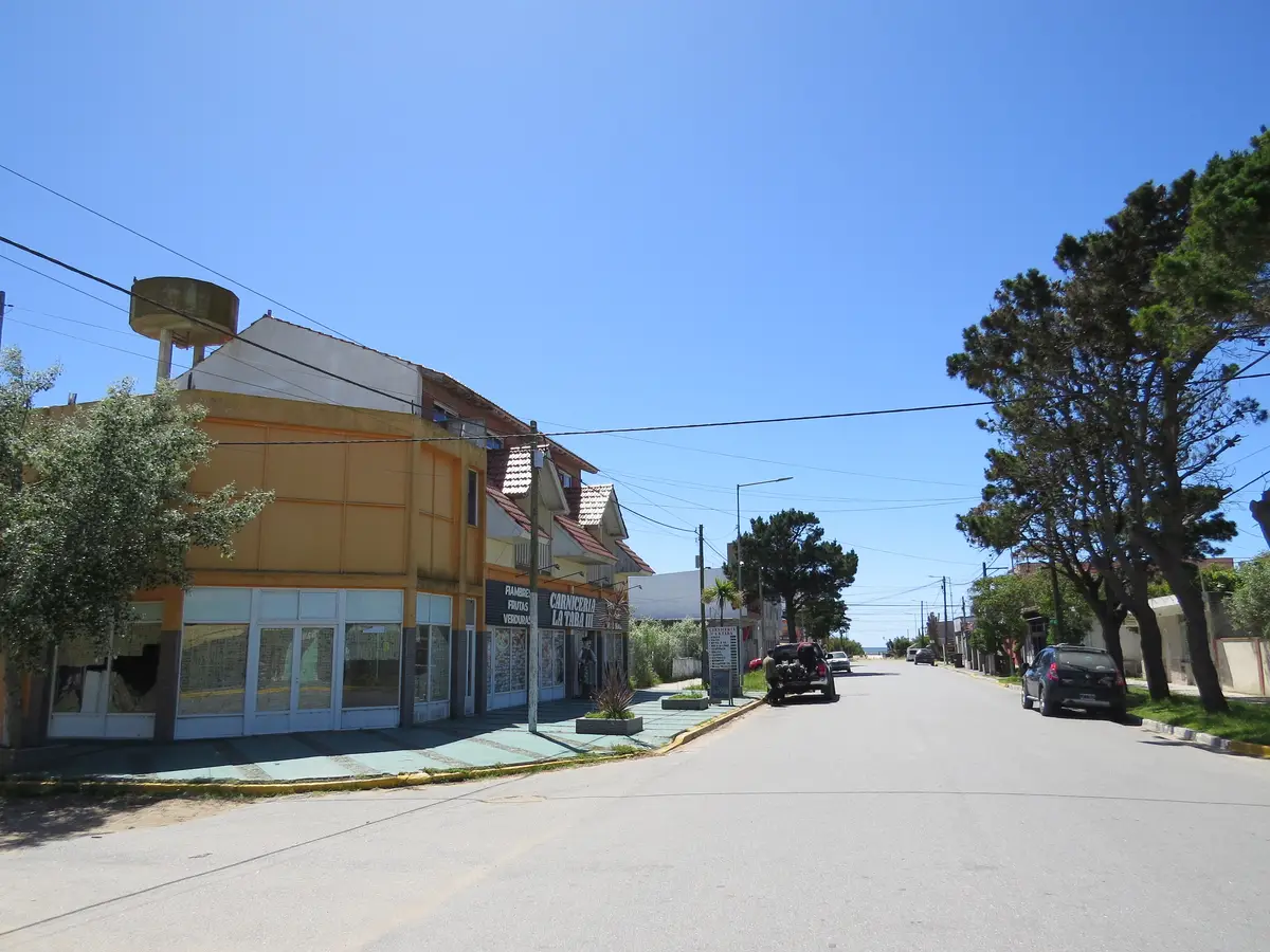 Dúplex con balcón y parrilla – Calle 3 N°1098 Dto 3, Las Toninas