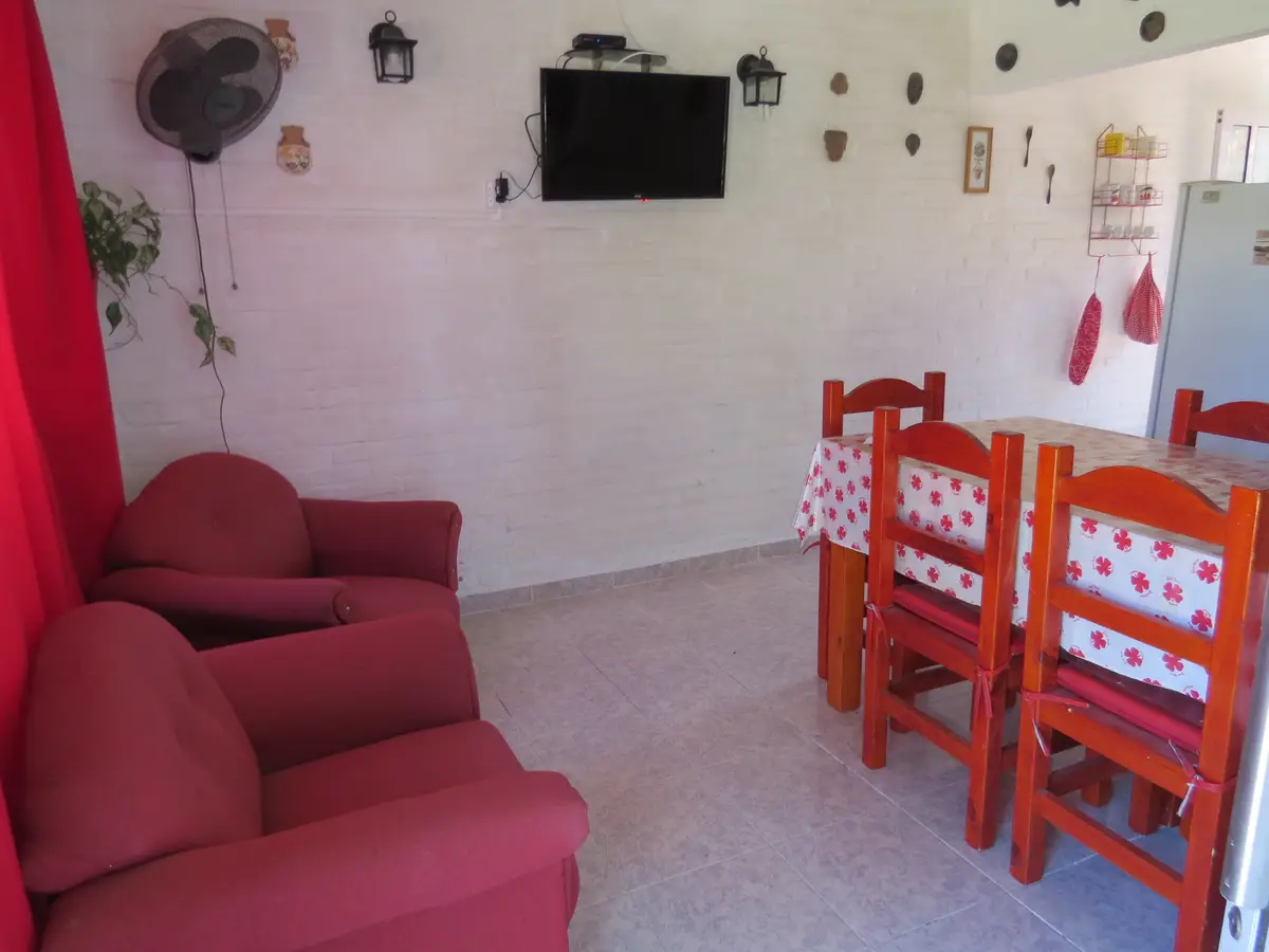 Dúplex con patio y parrilla – Calle 5 N°2166 UF 3, Las Toninas - Imagen 5