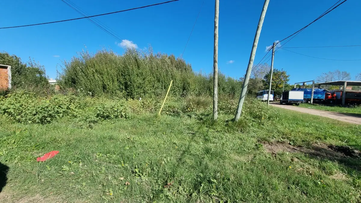 Lote en Venta – Calle 15 e/ 48 y 49, Santa Teresita