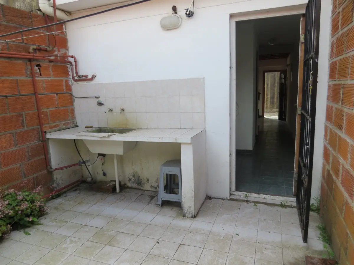 Dúplex con patio y parrilla – Calle 3 Nº 2123, Las Toninas - Imagen 7