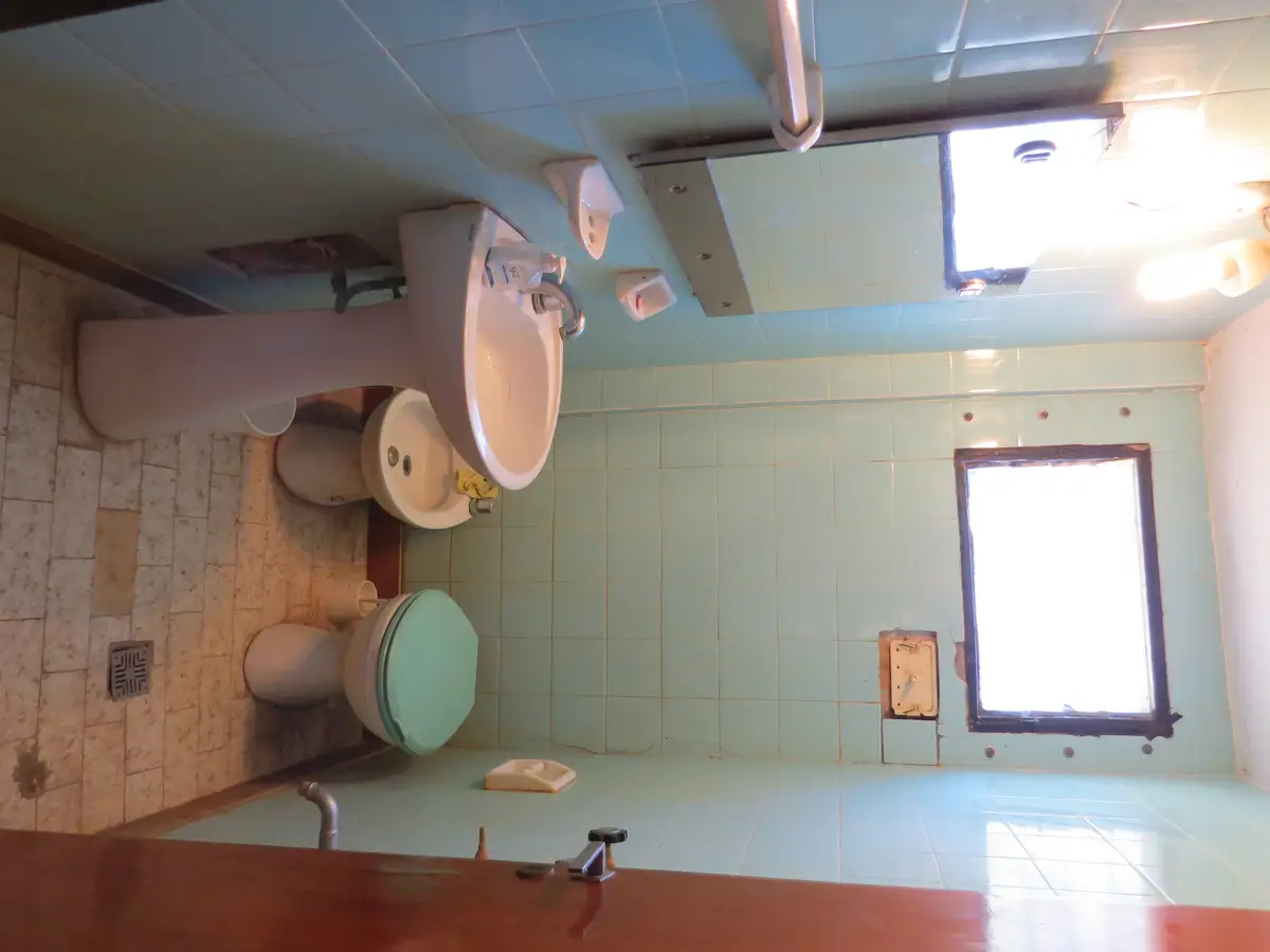 Casa con Cochera y Amplio Terreno – Calle 44 N° 970, Las Toninas - Imagen 2