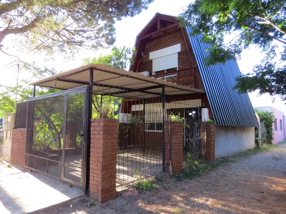 Casa Alpina en Complejo – Calle 16 Nº 943, Las Toninas - Imagen 11