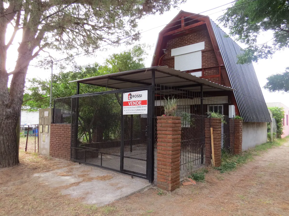 Casa Alpina en Complejo – Calle 16 Nº 943, Las Toninas