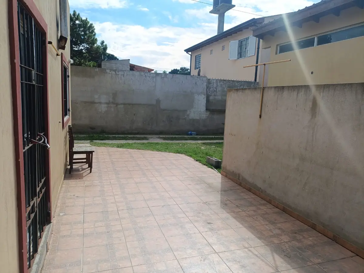 Dúplex en PH con patio y parrilla – Complejo, Mar del Tuyú - Imagen 9