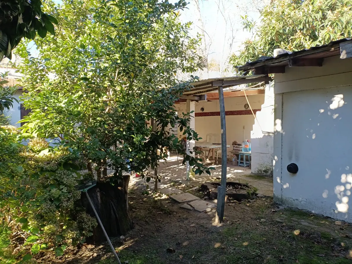 Oportunidad! Casa + departamento - Imagen 5