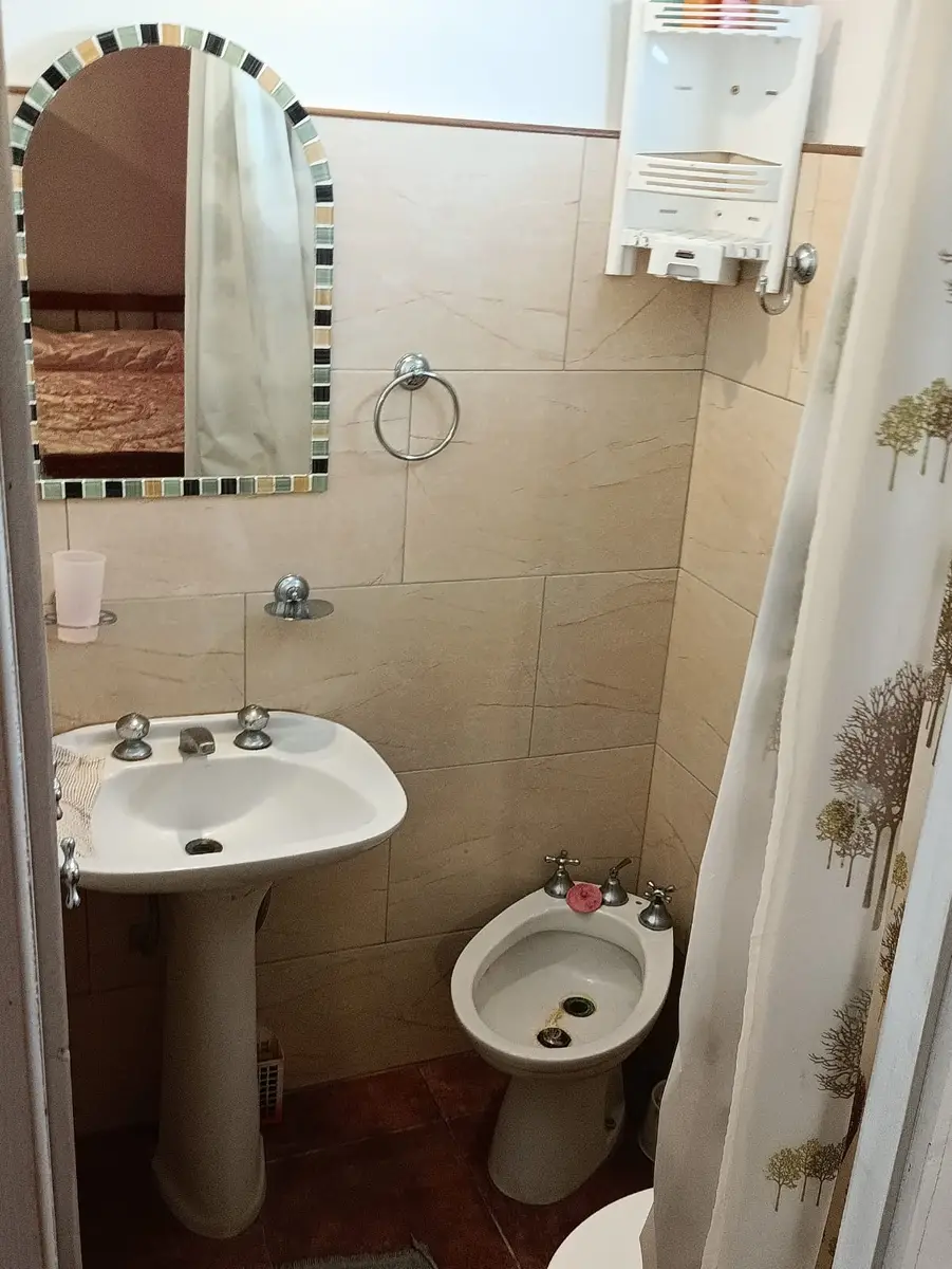 Departamento en Excelente Estado y Cercano al Mar – Calle 35 N° 275, Santa Teresita - Imagen 2