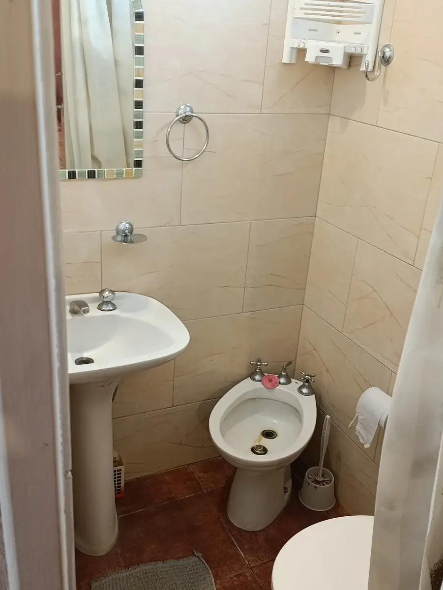 Departamento en Excelente Estado y Cercano al Mar – Calle 35 N° 275, Santa Teresita - Imagen 4