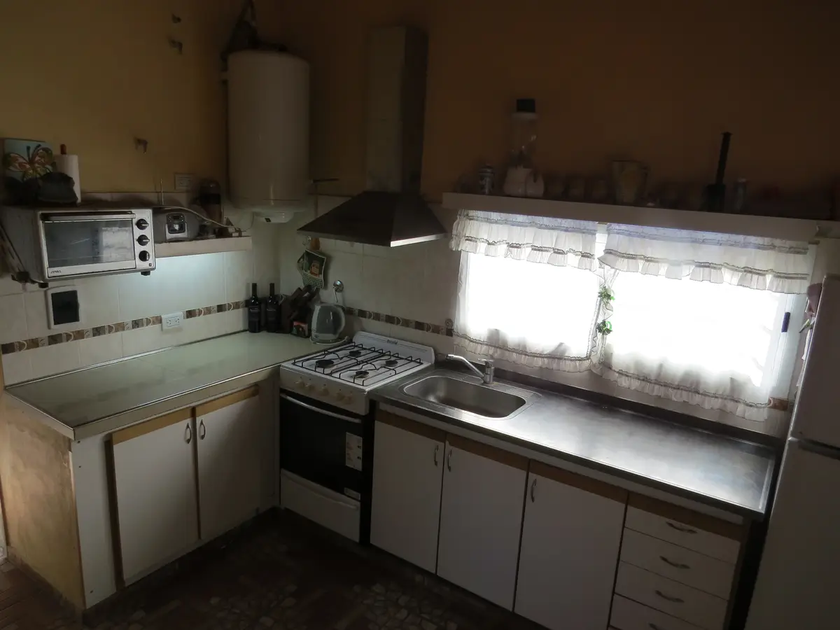 Casa en Barrio Tranquilo – Calle 9 N° 2122, Las Toninas - Imagen 3