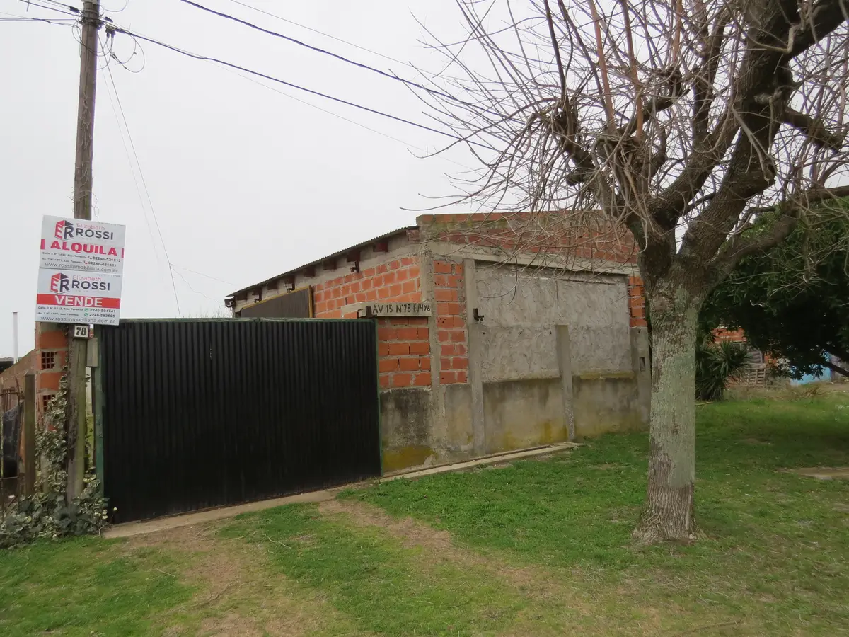 Complejo con Casa + Departamento + Galpón – Calle 15 N° 78, Las Toninas - Imagen 3