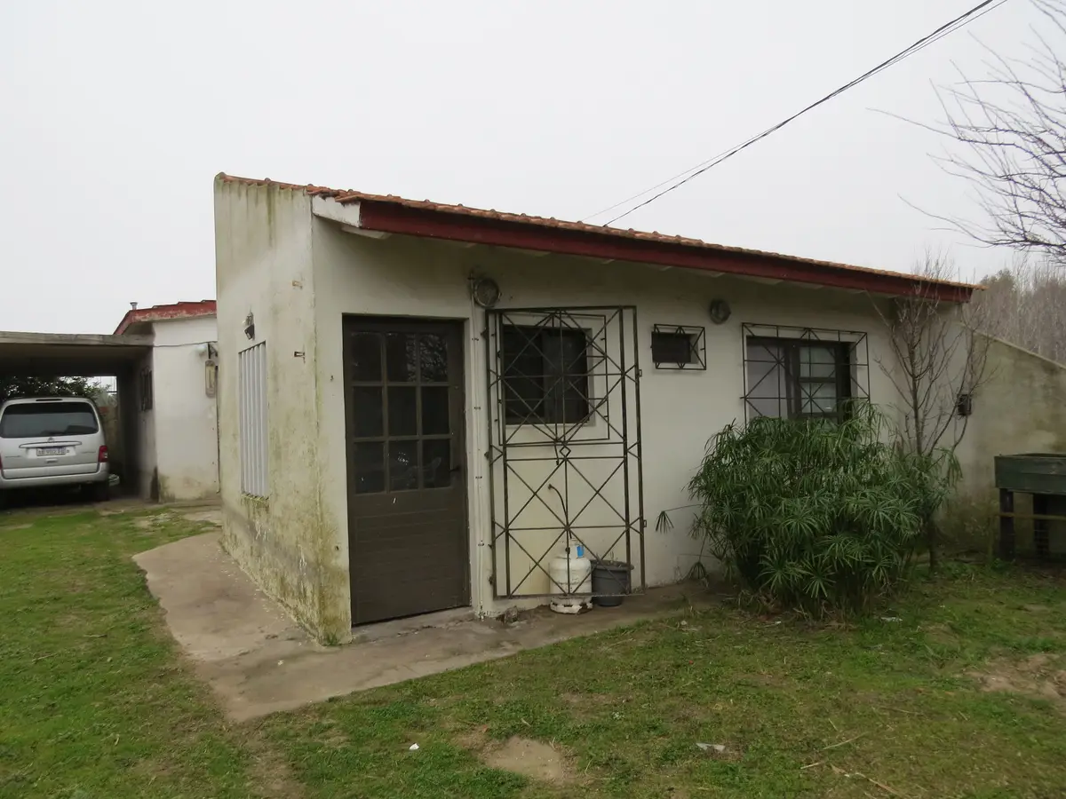 Complejo con Casa + Departamento + Galpón – Calle 15 N° 78, Las Toninas - Imagen 3