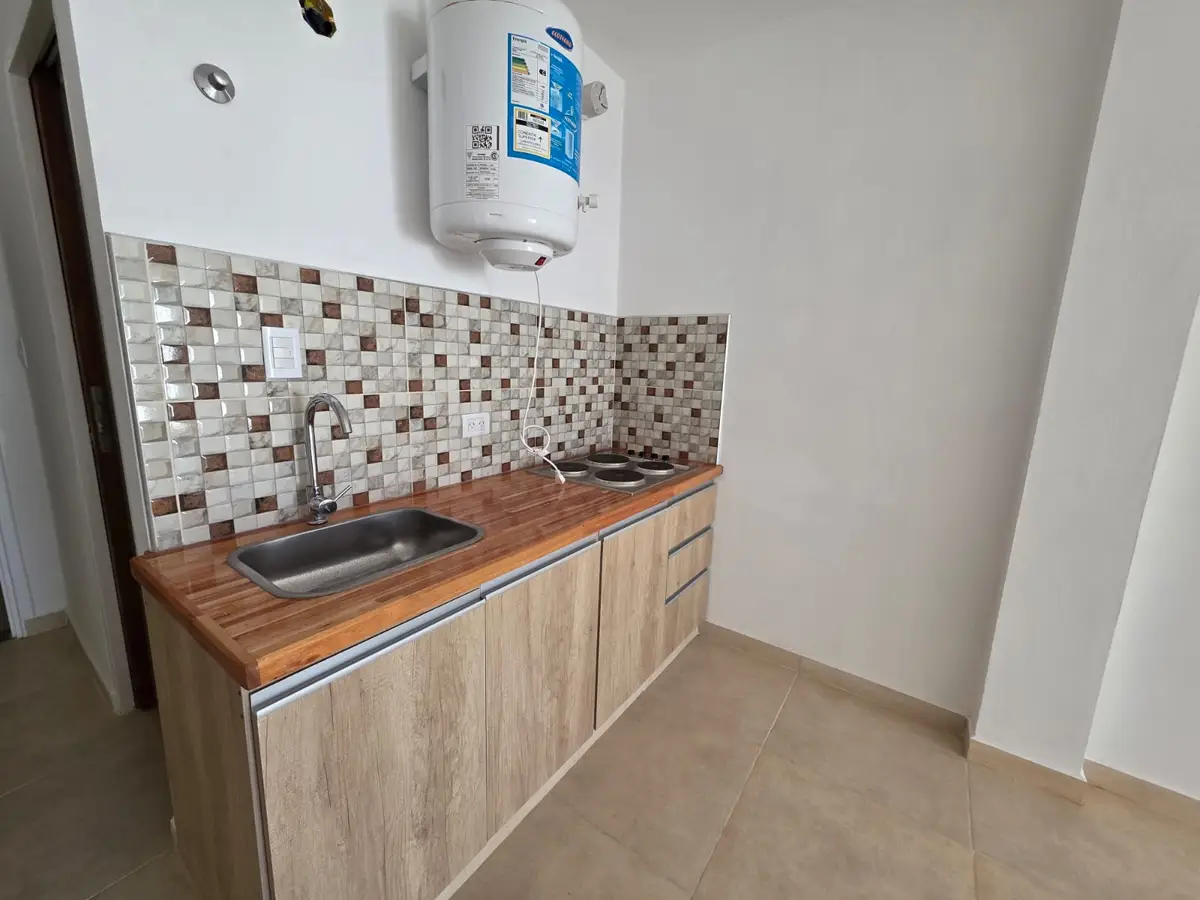Monoambiente con Balcón y Quincho – Calle 3 e/ 41 y 42, Santa Teresita - Imagen 5