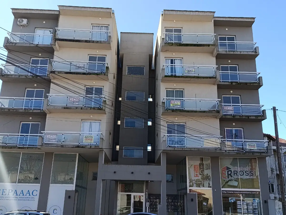 Monoambiente con Balcón y Quincho – Calle 3 e/ 41 y 42, Santa Teresita