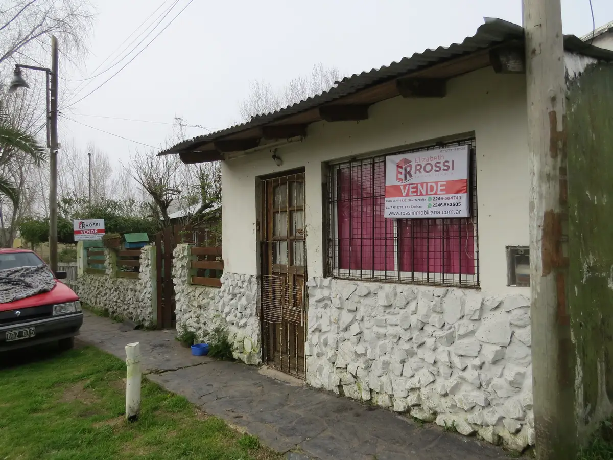 Ideal para Vivienda Multifamiliar e Inversión – Amplio Lote con 3 Construcciones