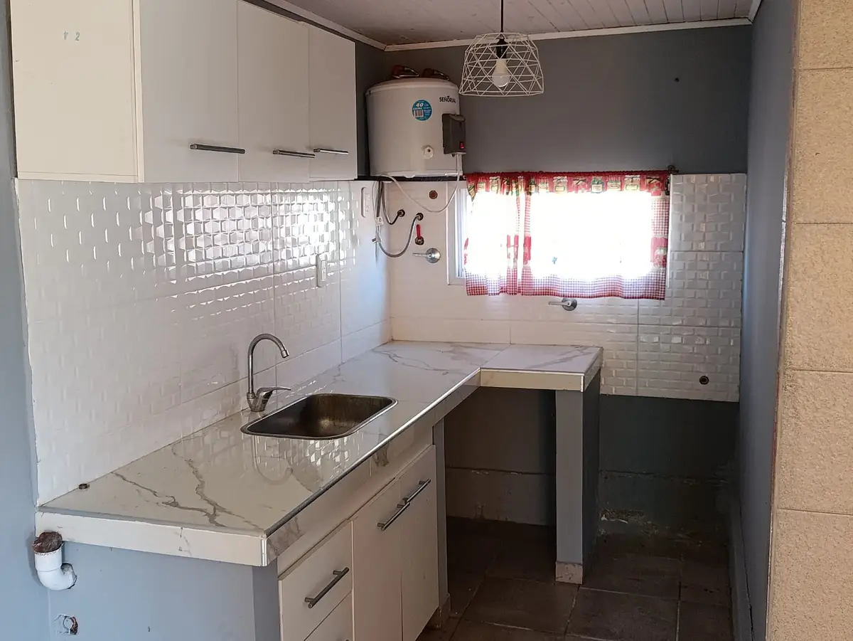 Departamento PH 2 Ambientes con Patio y Parrilla Calle 9 Santa Teresita - Imagen 3