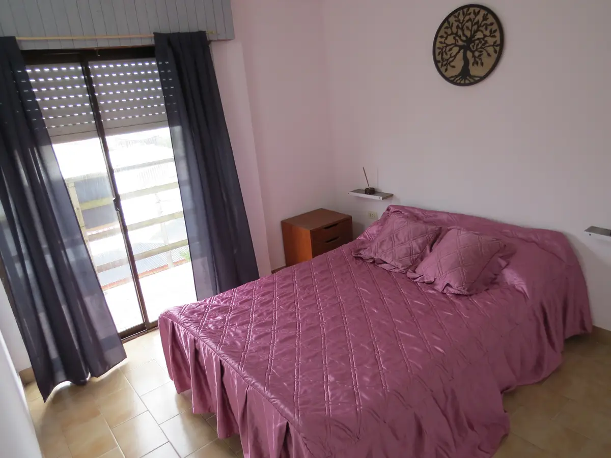 Excelente Ubicación a Pasos del Mar con Vista al Mar – 3 Ambientes - Imagen 5