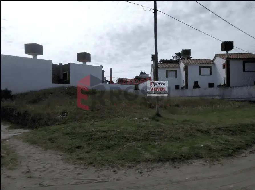 Lote Céntrico a 3 Cuadras del Mar – Calle 40 Esq. 5, Las Toninas