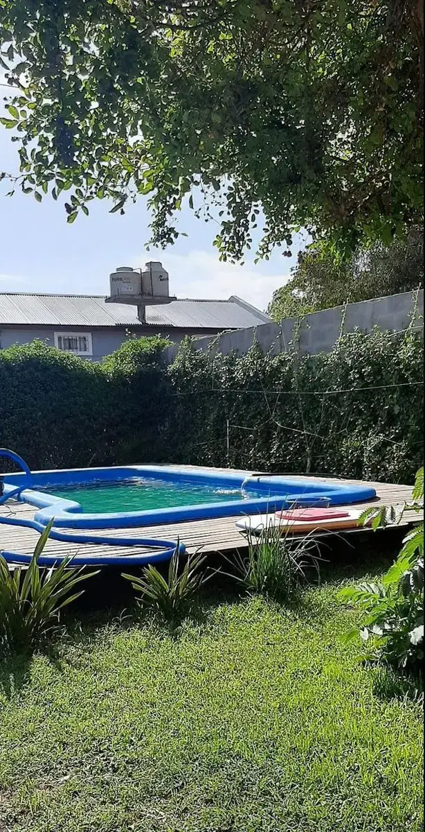 Casa con pileta y excelente ubicación – Calle 11 N°1538, Las Toninas - Imagen 1