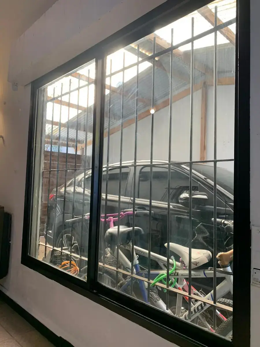 Casa con pileta y excelente ubicación – Calle 11 N°1538, Las Toninas - Imagen 4
