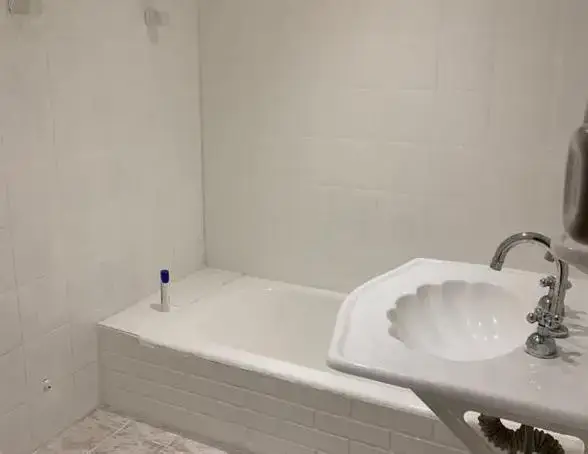 Casa con pileta y excelente ubicación – Calle 11 N°1538, Las Toninas - Imagen 9