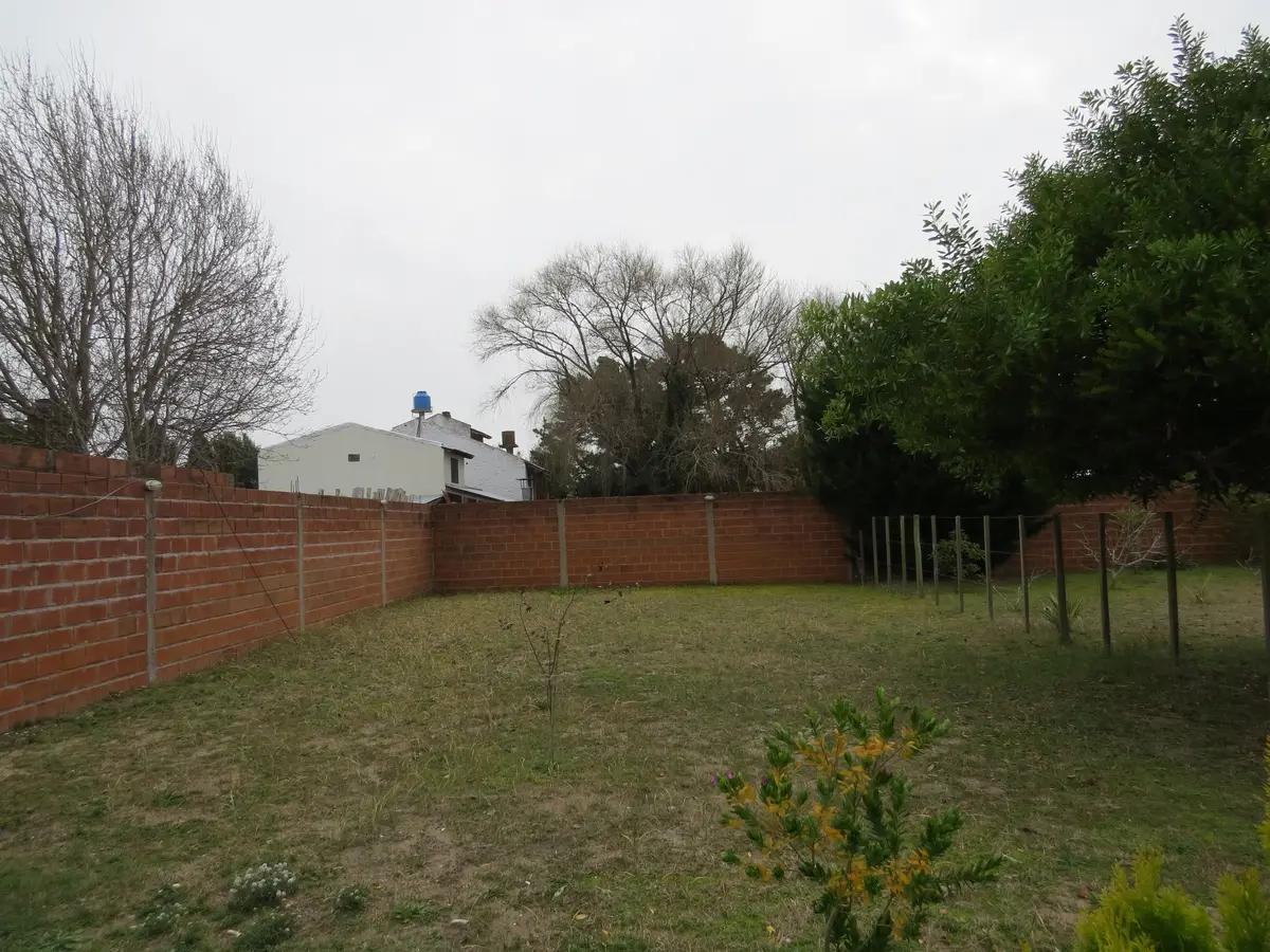 Dúplex con Potencial Constructivo y Excelente Ubicación – Calle 24 N°487, Las Toninas - Imagen 5