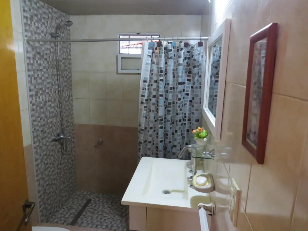 Dúplex con Potencial Constructivo y Excelente Ubicación – Calle 24 N°487, Las Toninas - Imagen 11
