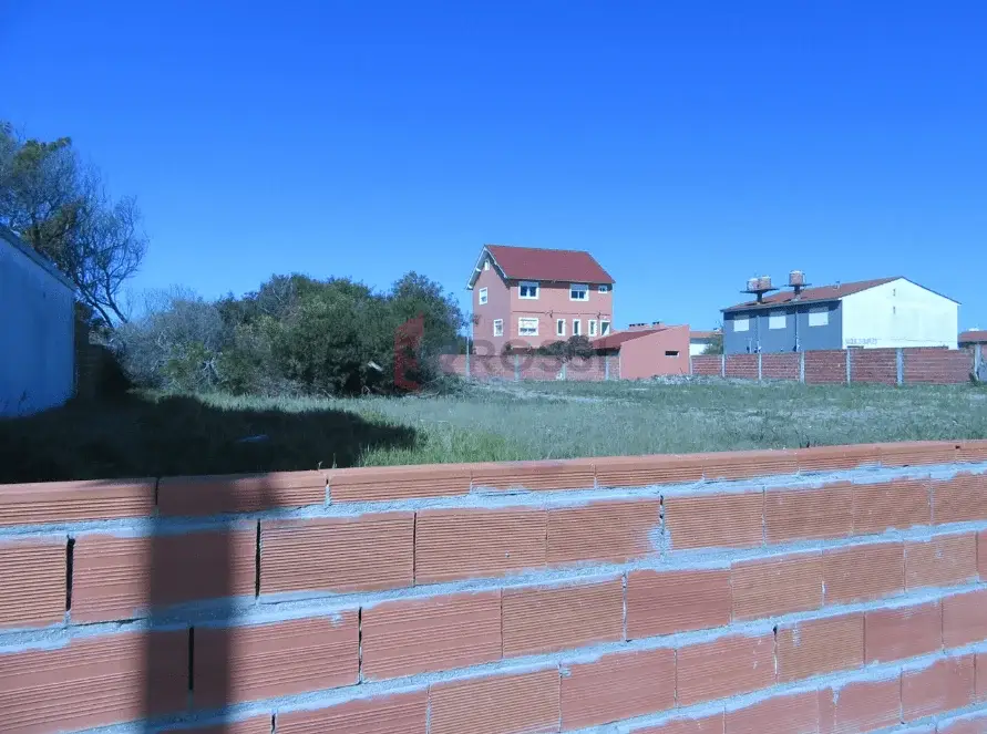 ¡Nuevo Valor! Lote a Metros del Mar – Calle 1 e/ 44 y 46, Las Toninas