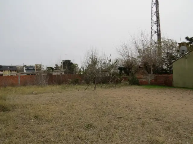 Lote nivelado y con excelente ubicación – Calle 5 e/ 24 y 26, Las Toninas - Imagen 8